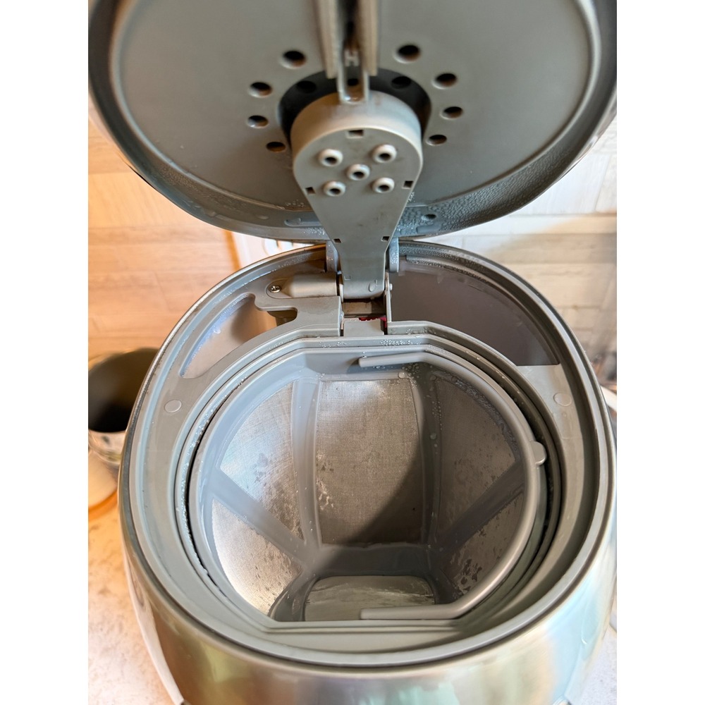 Smeg DCF02SSUS Drip Filter Coffee Machine 10 Cup Retro Stainless Steel w/ carafe - Picture 3 of 11